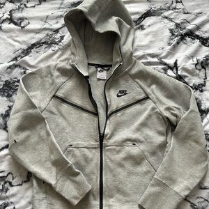 Nike Light Gray Zip-Up Hoodie